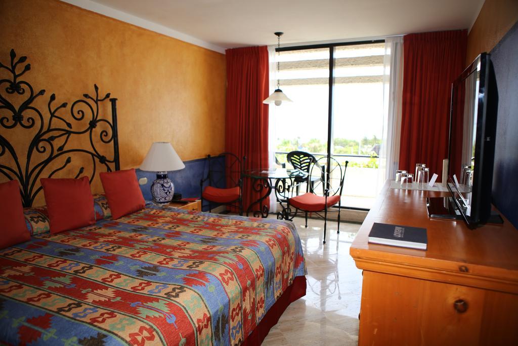 Oasis Lite 4* Cancún