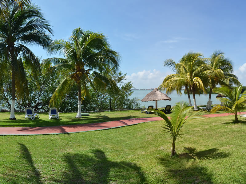 Hotel Selina Laguna Zone