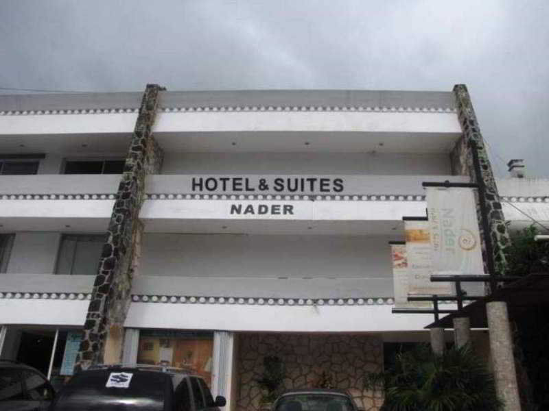 Y Nader Hotel 3*