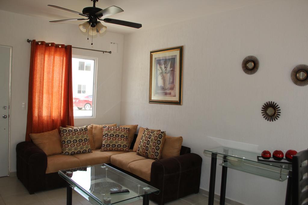 Casa Jardines Del Sur 3 *