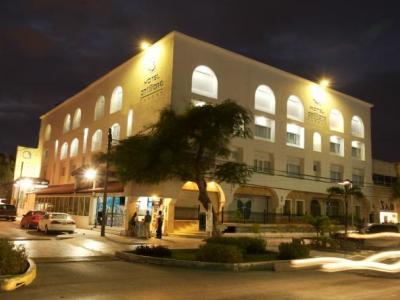 Antillano Hotel Cancún