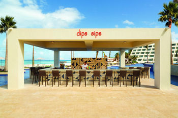 Resort Turquoize At Hyatt Ziva (adults Only)