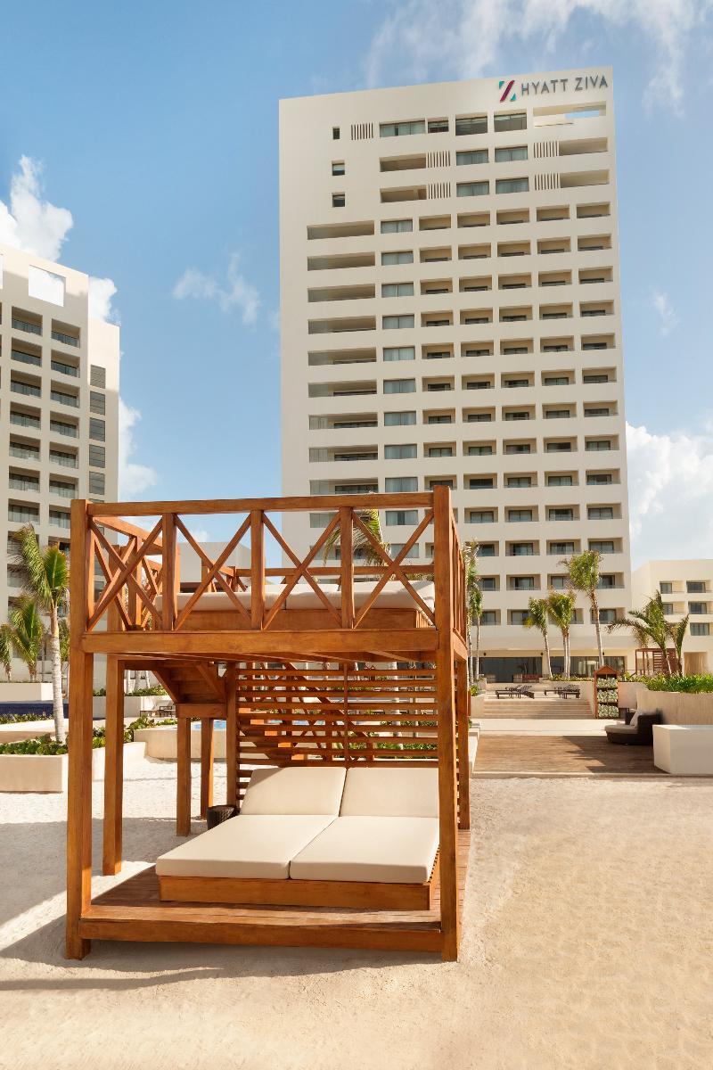 Resort Turquoize At Hyatt Ziva (adults Only)