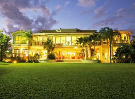 Pure Serenity Luxury Hotel