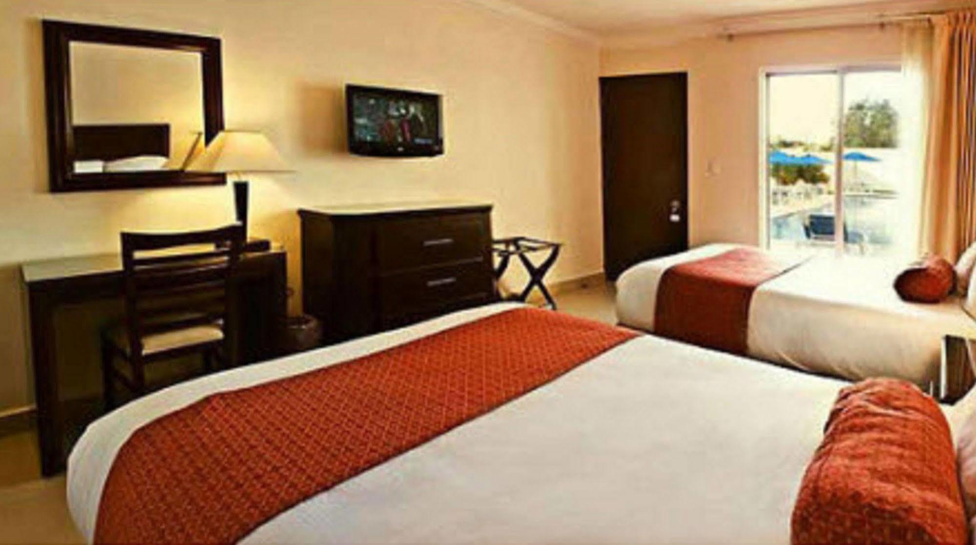 Bonampak Hotel 3*