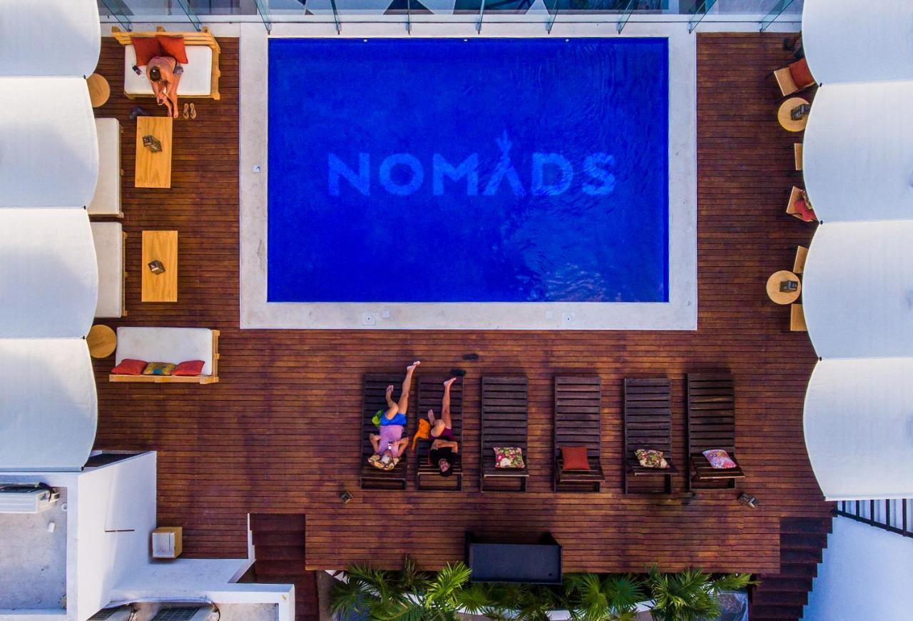 Hostal Nomads & Rooftop Pool *