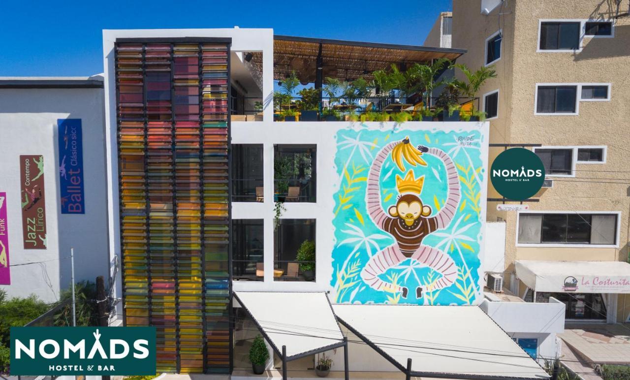 Hostal Nomads & Rooftop Pool Cancún