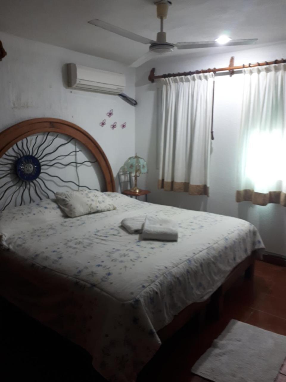 Habitación en casa particular Mariposas *