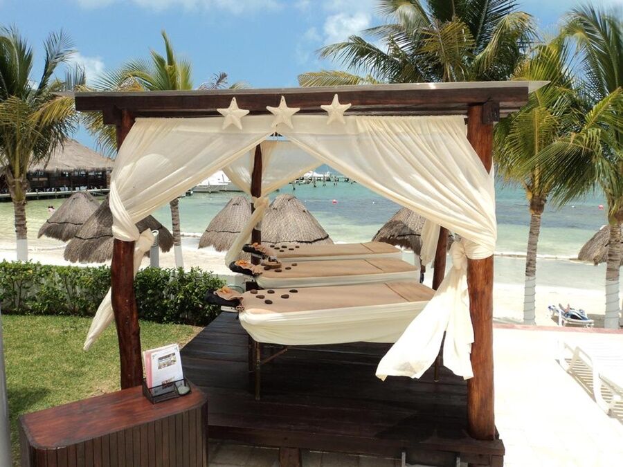 Ocean View Arenas Cancun
