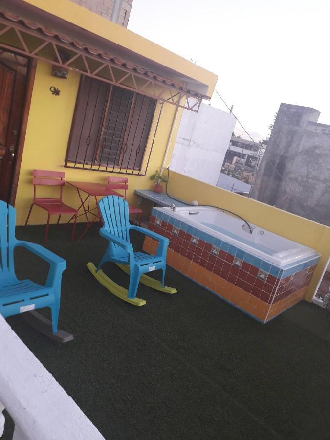 4 Terrace Tub