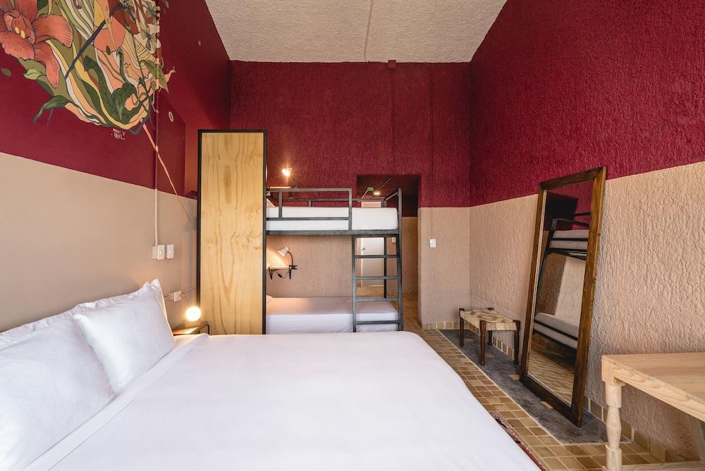 Hotel Selina Laguna Zone 3*
