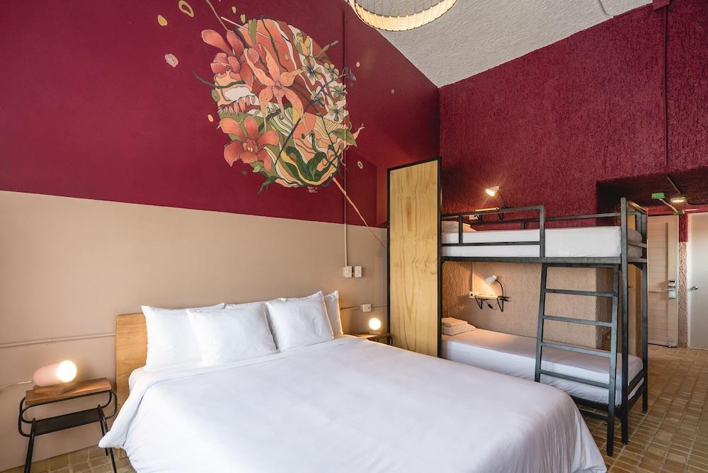 Hotel Selina Laguna Zone