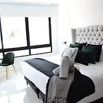 Estudio Neen Zona Hotelera
