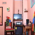 Cancun Guest House 1