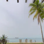 Casa Playa Tortugas - Cancun Oceanfront Villa