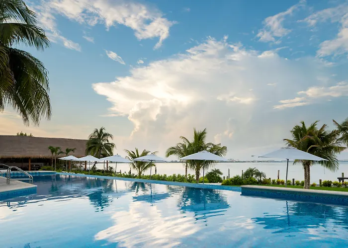 Real Inn Cancún