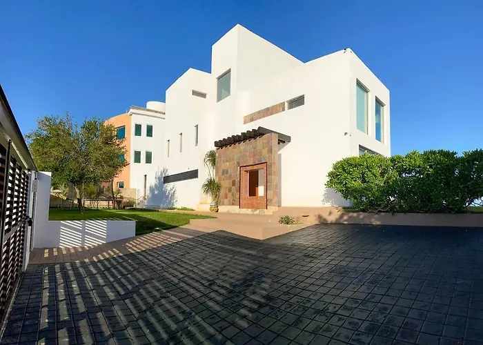 Villa Punta Sam