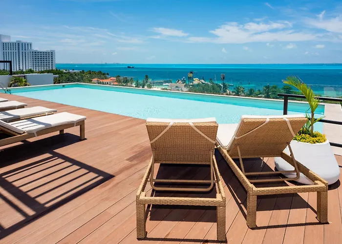 Lagoon View Apartment With Rooftop Aloja 7