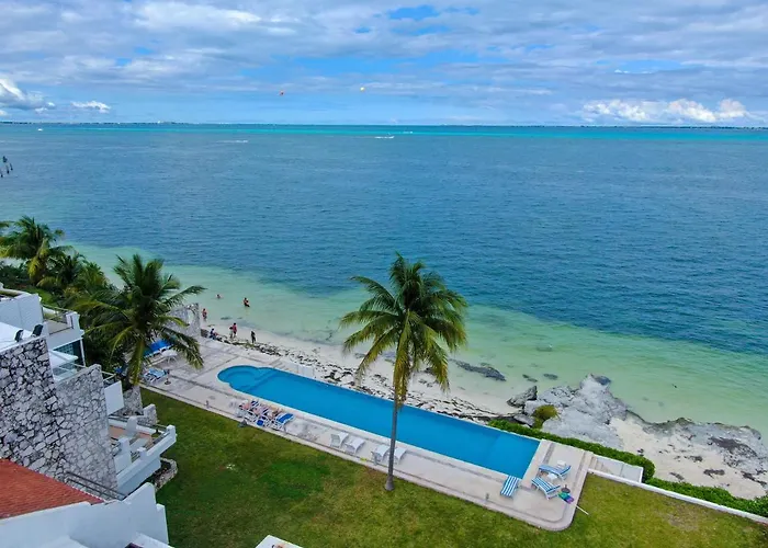 Casa Playa Tortugas - Cancun Oceanfront Villa