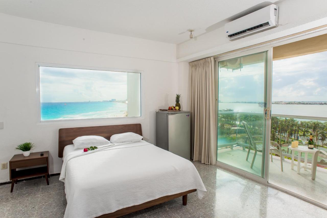 Apartahotel Stunning! 2 Bdrm Beach/oceanfront On Beach - Zone *