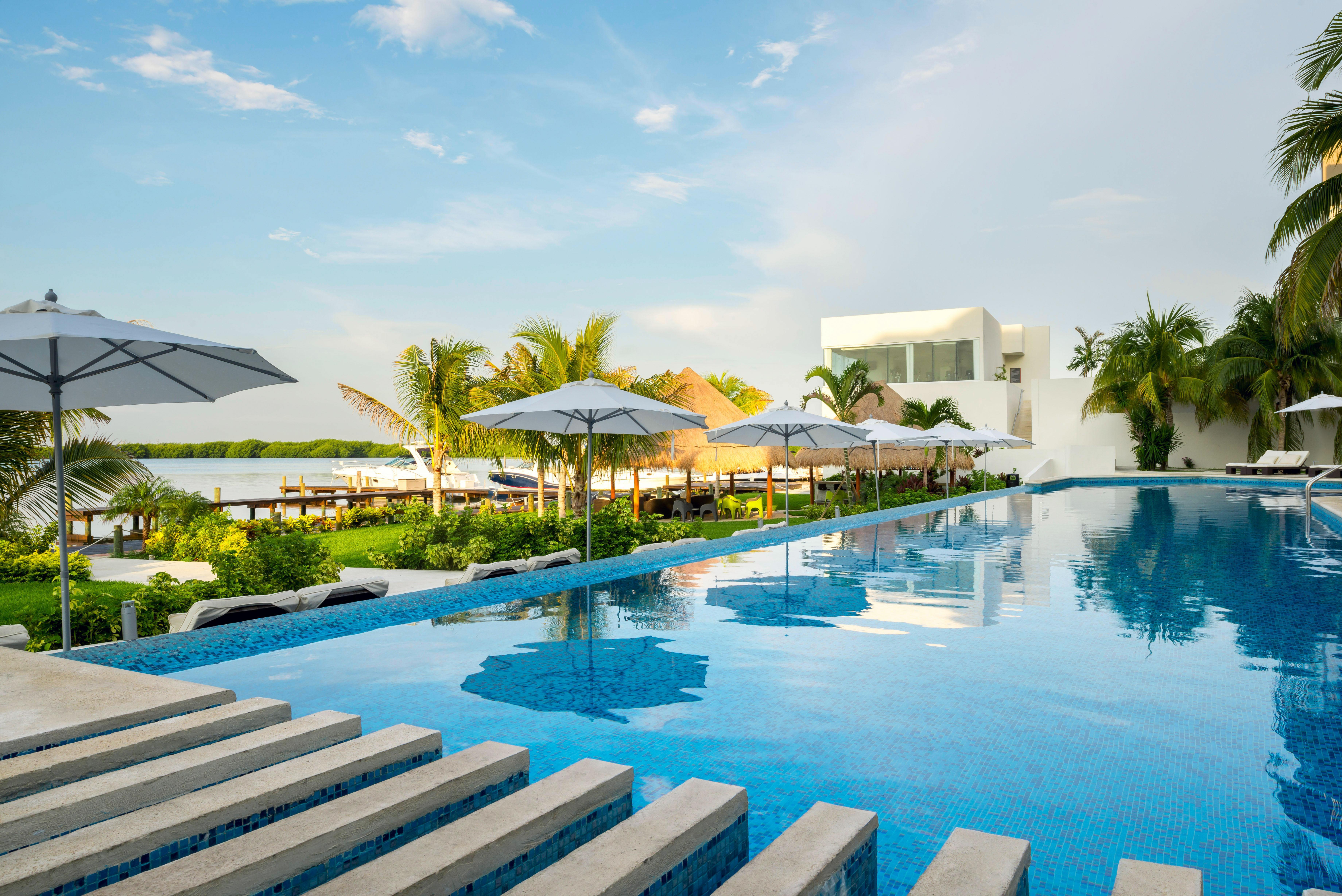 Real Hotel 4*
