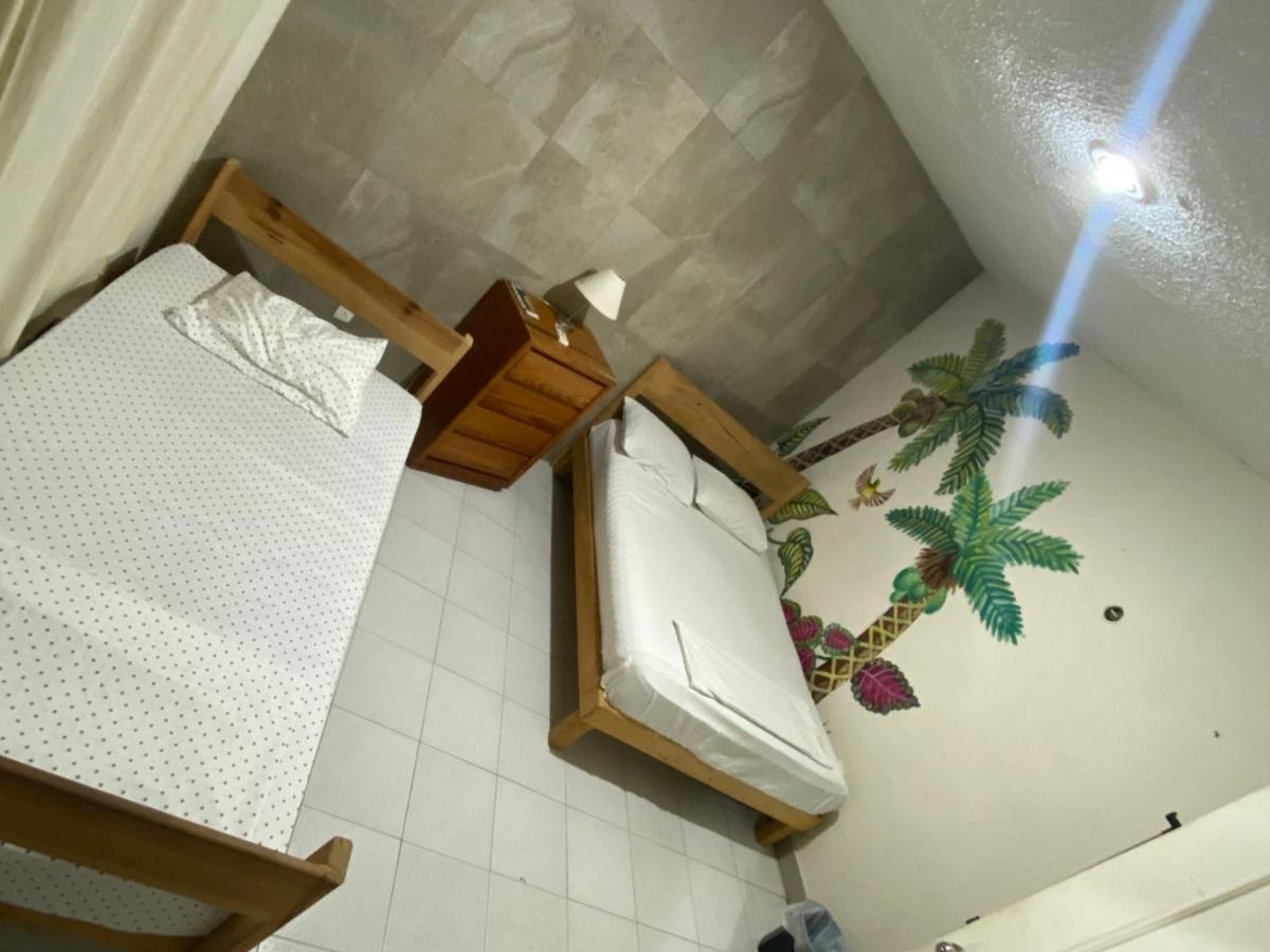 Pensión Casa Bugambilias