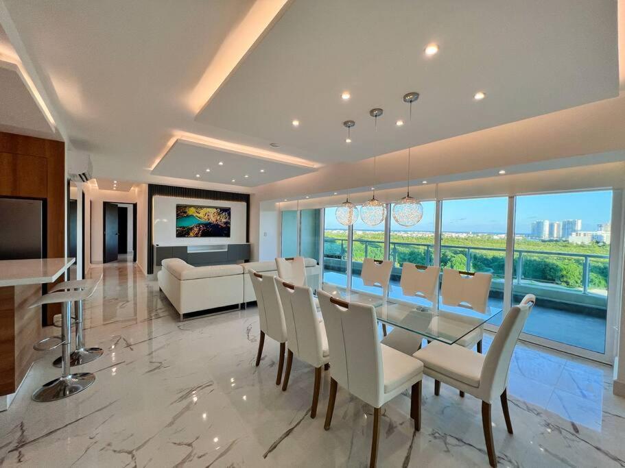 Apartamento Luxury 3br • *