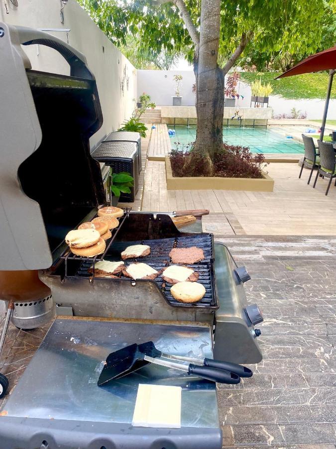 Espectacular Casa 25 Personas En Fraccionamiento Privado Con Terraza, Alberca Y Grill Сasa de vacaciones *