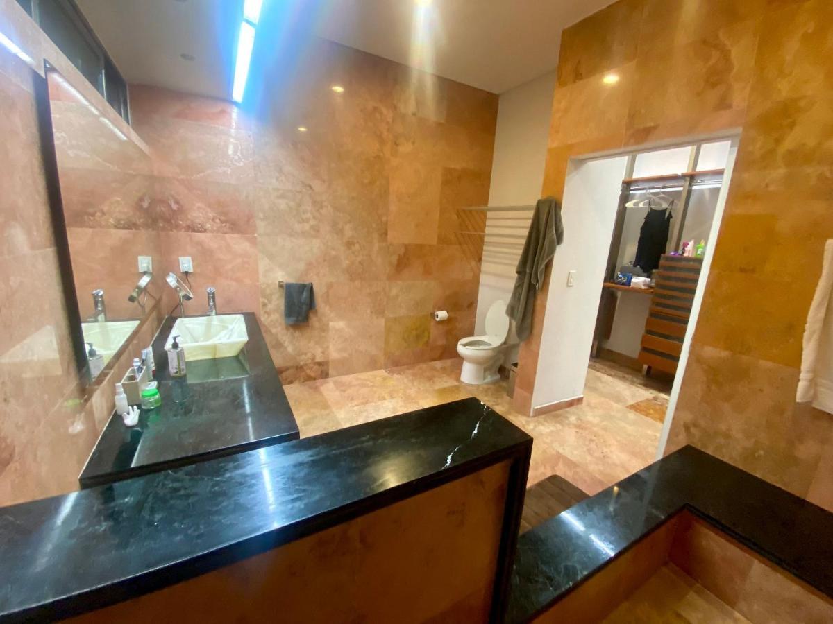 Espectacular Casa 25 Personas En Fraccionamiento Privado Con Terraza, Alberca Y Grill Сasa de vacaciones Cancún
