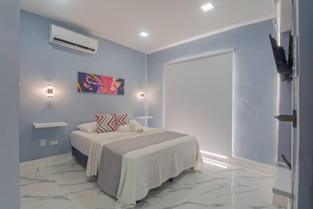 Beautiful 7bdr By Isla Mujeres Ferry *