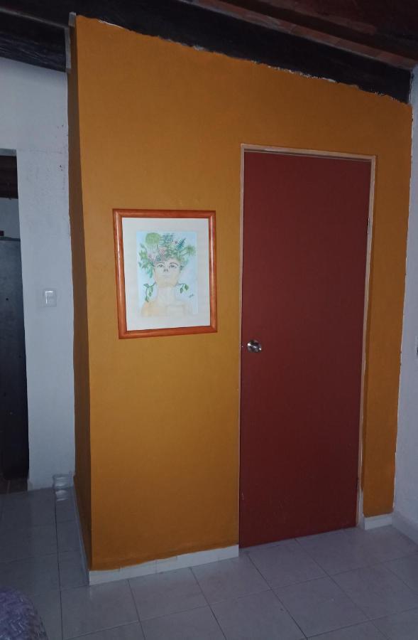 Studio Pequeno En Apartamento Cancún