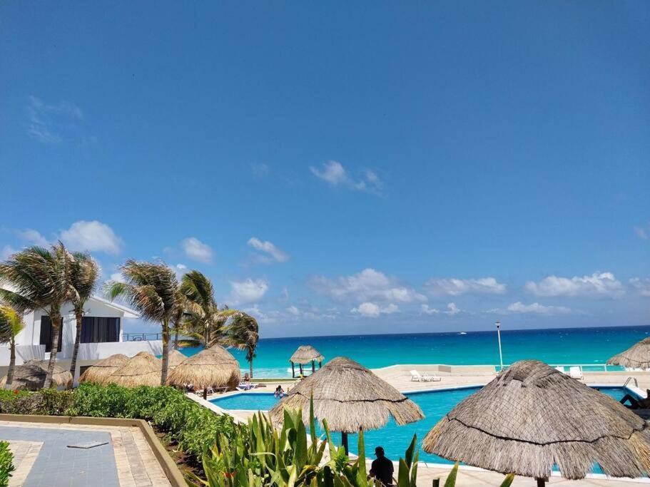 In Zone! Cancun