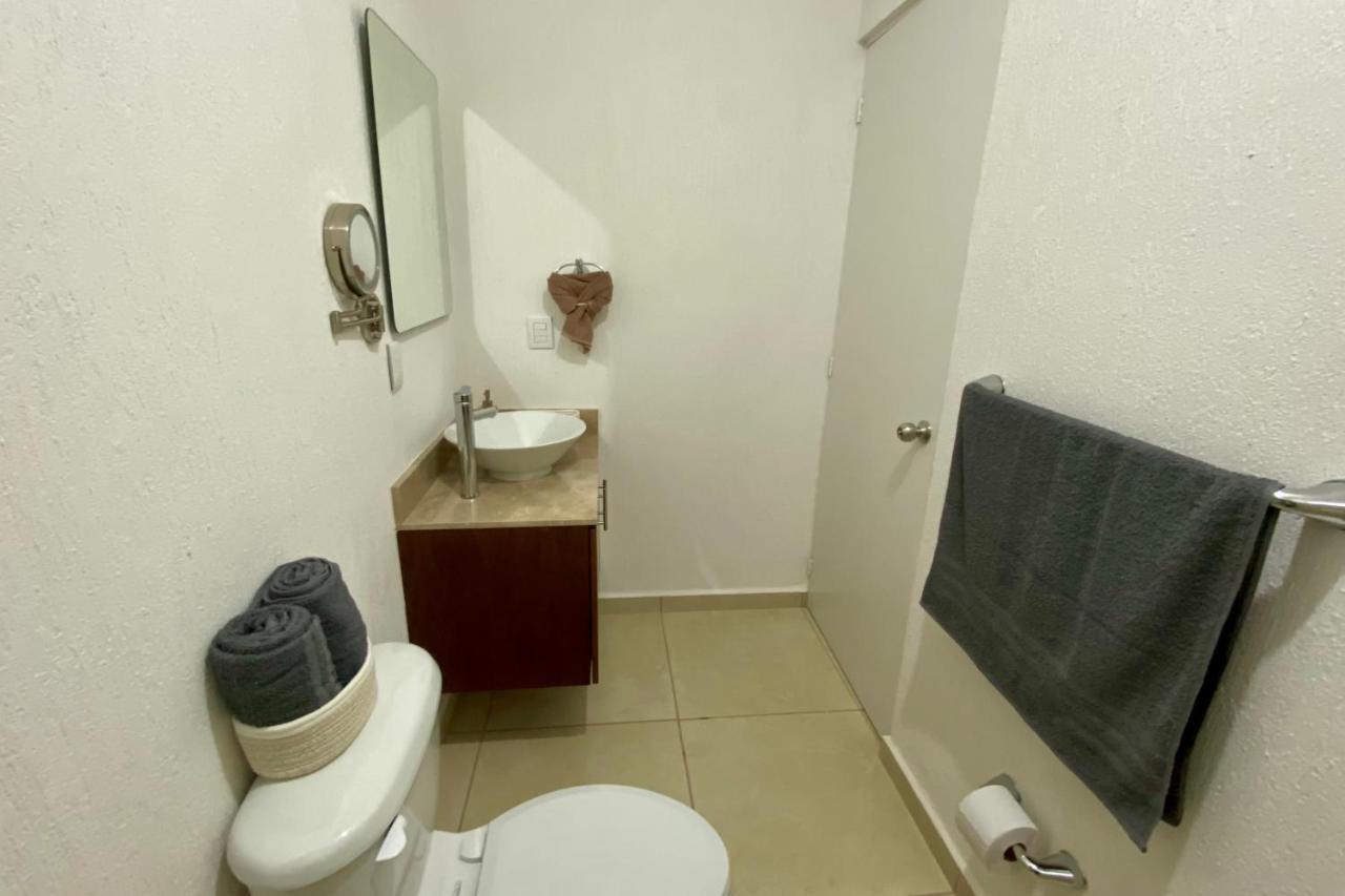 Departamento Nuevo, 3 Habitaciones, Justo En Frente De Alberca Cancun
