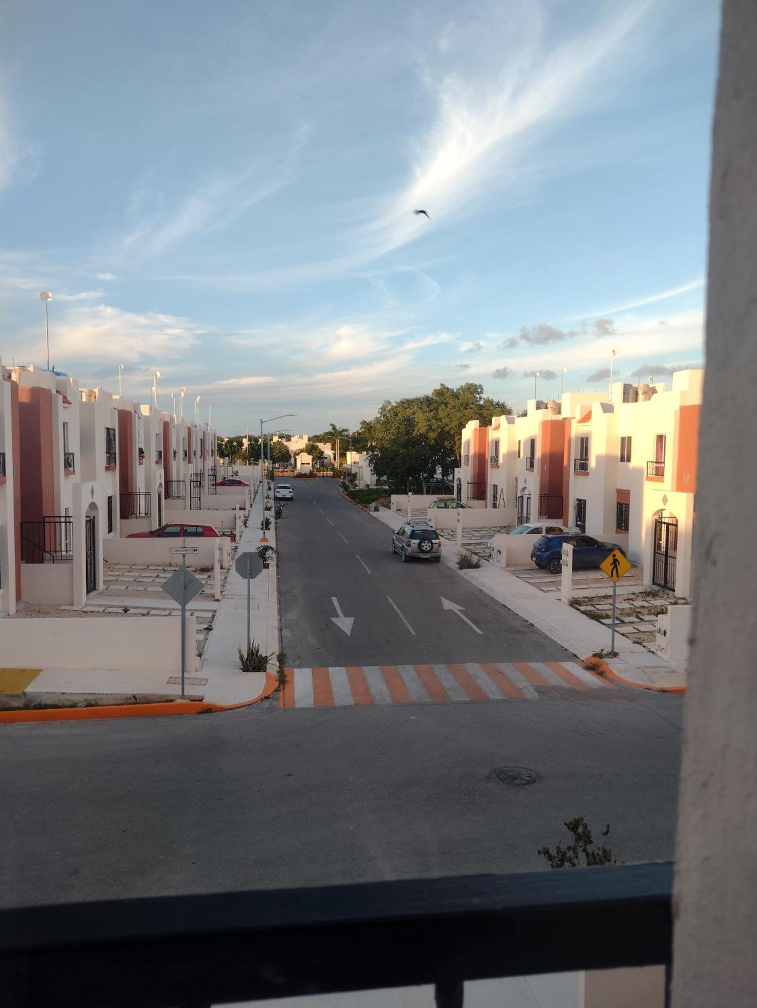 Breezy & Cancunian Apartamento