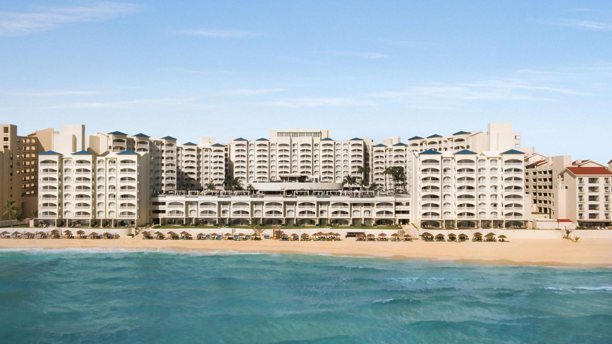 Hilton Mar Caribe Resort Cancún
