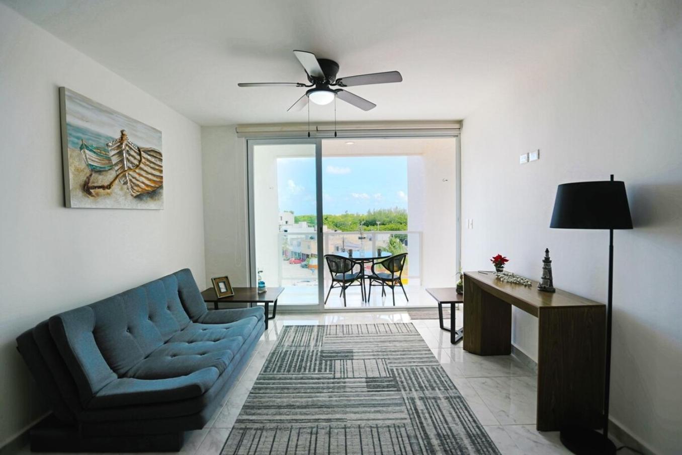 Large One-bedroom Near Isla Mujeres Ferry *
