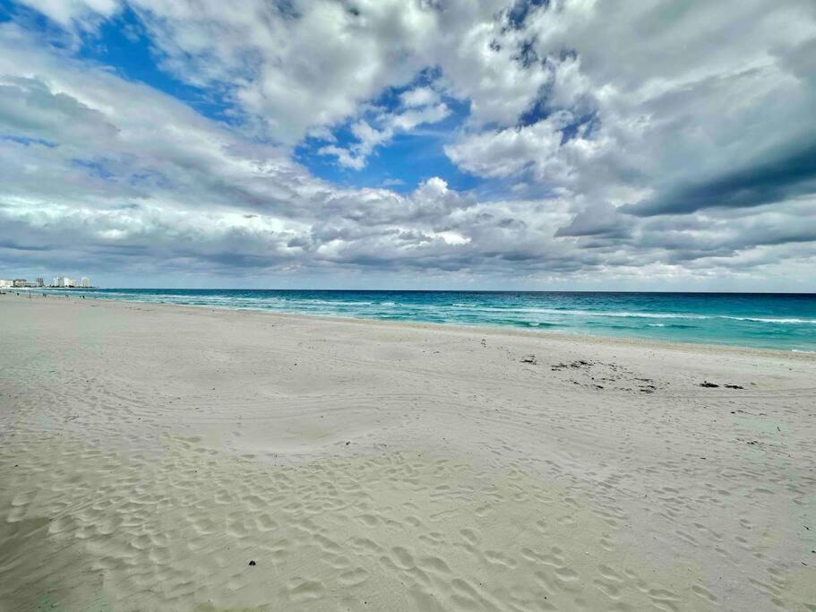Apartment Deluxe Ocean View 3b With Great Location *