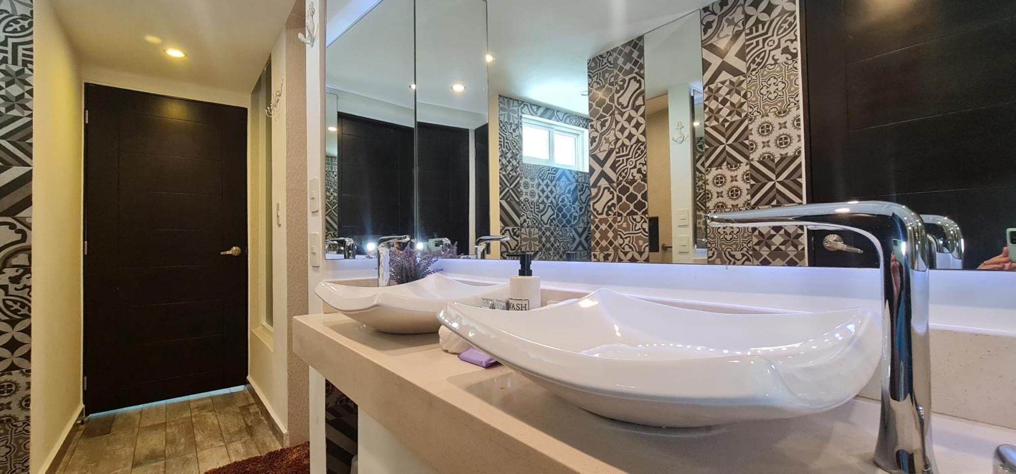 Brisas, Beyond Expectations Oceanfront Apartamento Cancún