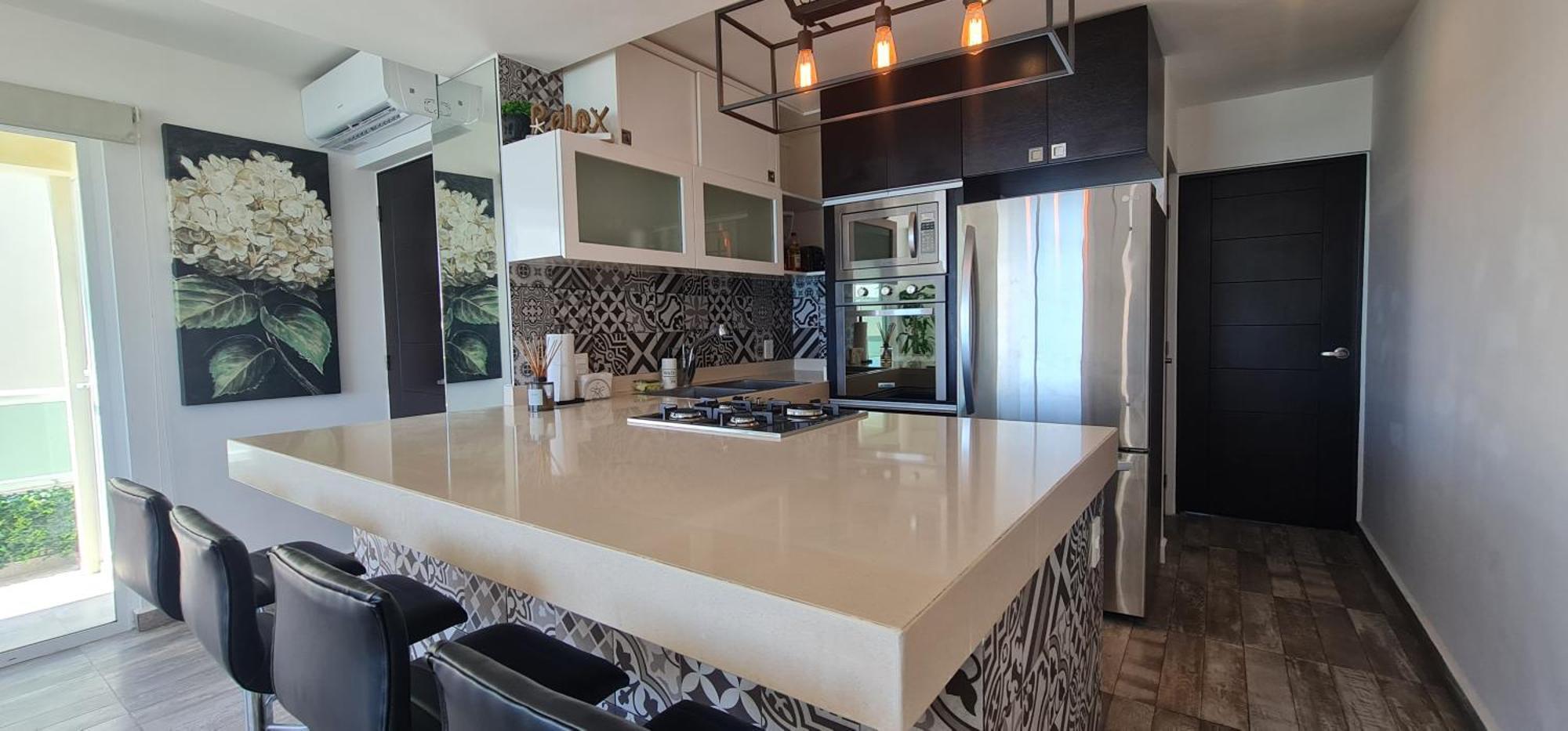 Brisas, Beyond Expectations Oceanfront Apartamento