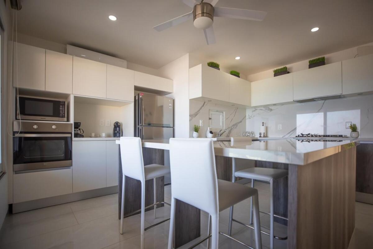 Ocean & Lagoon View Penthouse Apartamento *