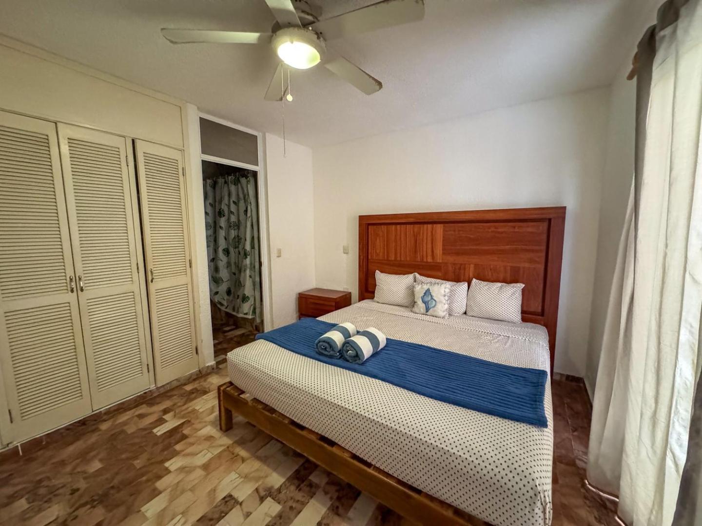 Apartamento Spacious 2-story, 4 Bedrooms, Ocean View Balcony Cancún