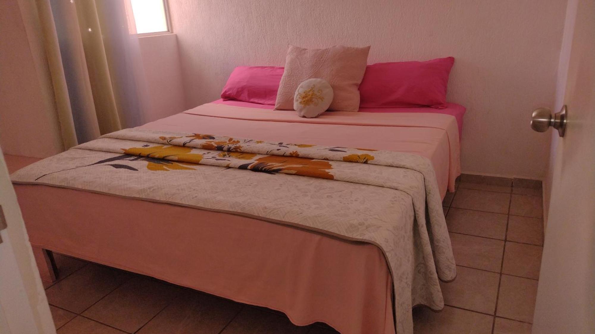 Breezy & Cancunian Apartamento *