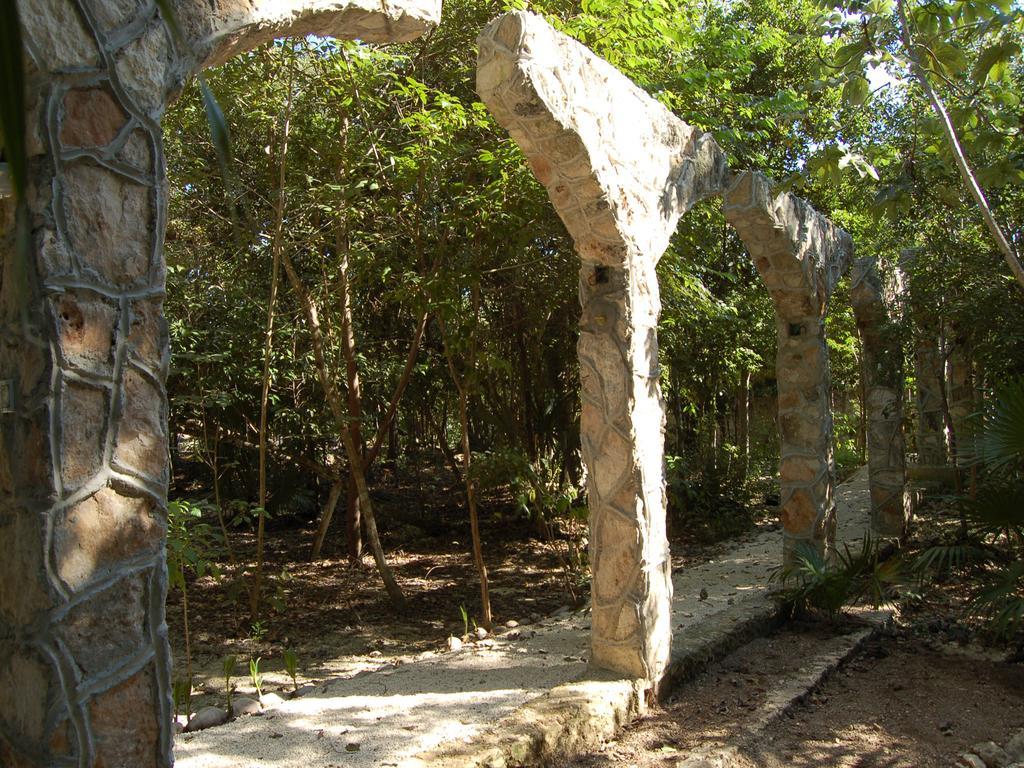 Hotel La Hacienda Cancun- El Ramonal, Monkey Sanctuary
