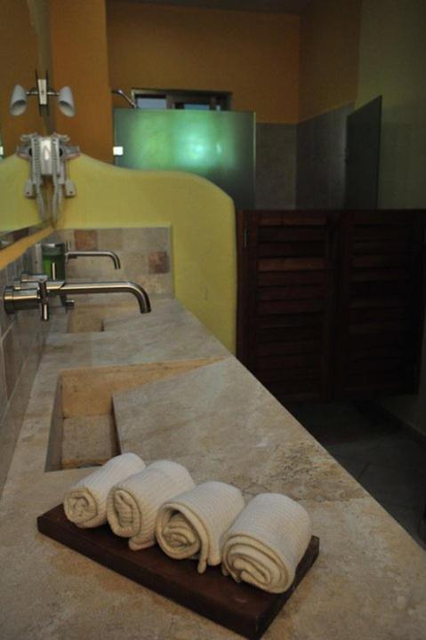 La Hacienda Cancun- El Ramonal, Monkey Sanctuary Cancún