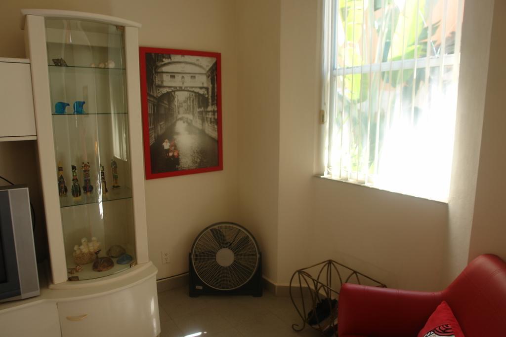 Residencia Encantos Pensión