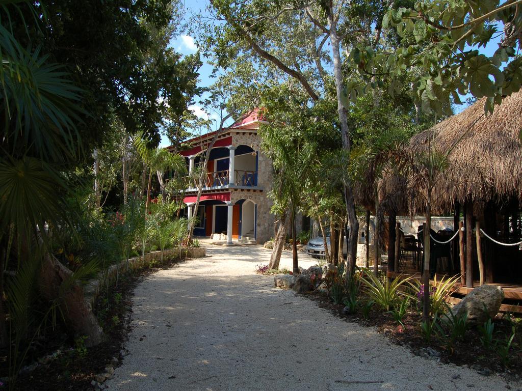 La Hacienda Cancun- El Ramonal, Monkey Sanctuary Cancún