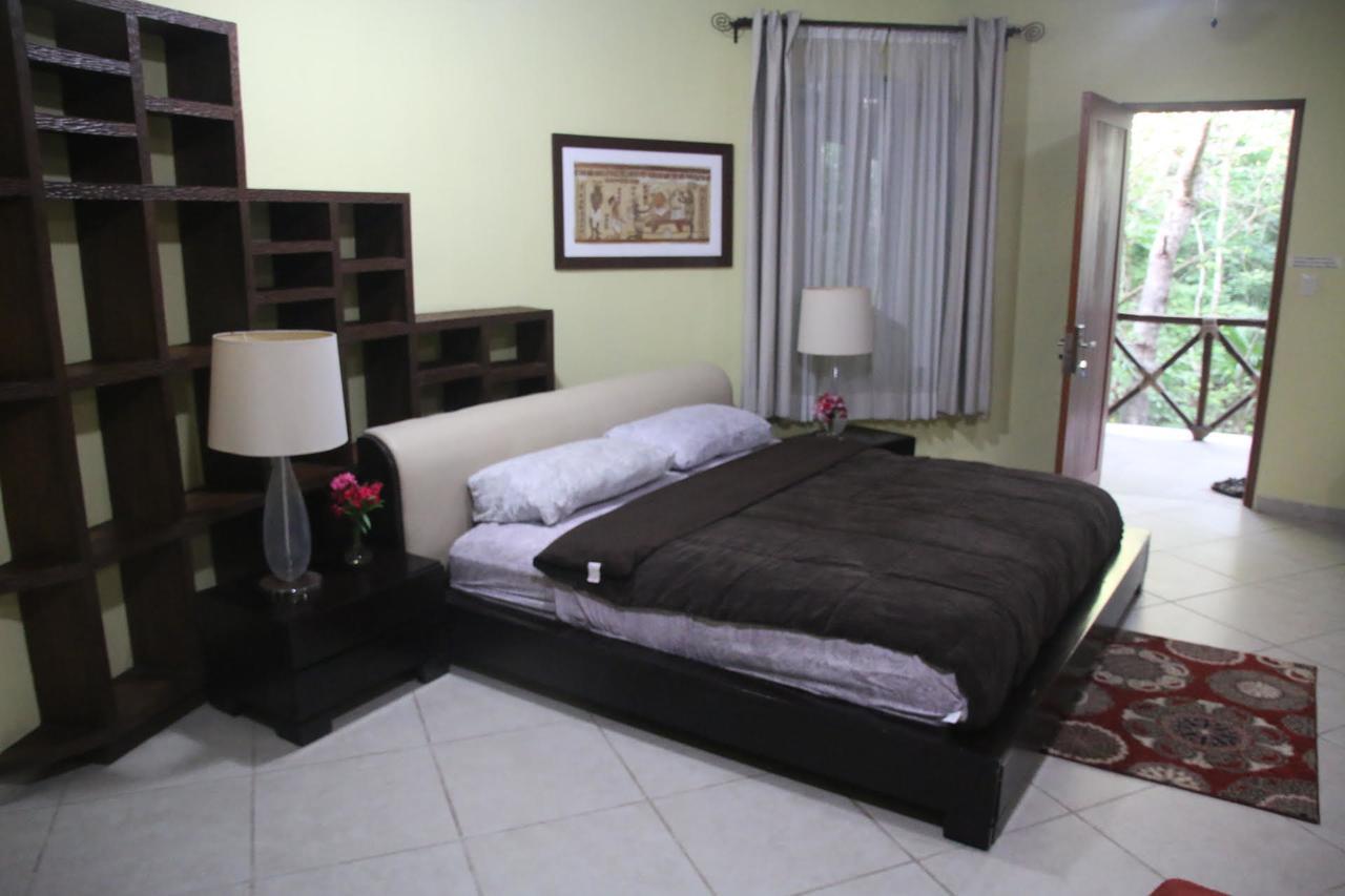 Hotel La Hacienda Cancun- El Ramonal, Monkey Sanctuary Cancún