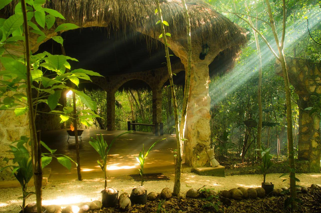 Hotel La Hacienda Cancun- El Ramonal, Monkey Sanctuary Cancún
