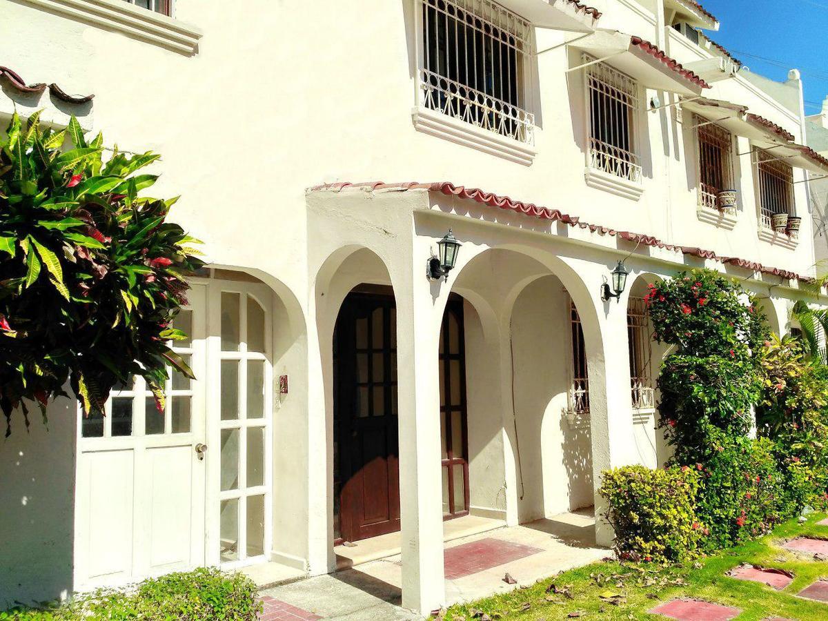 Casa Blanca Boutique & Organic
