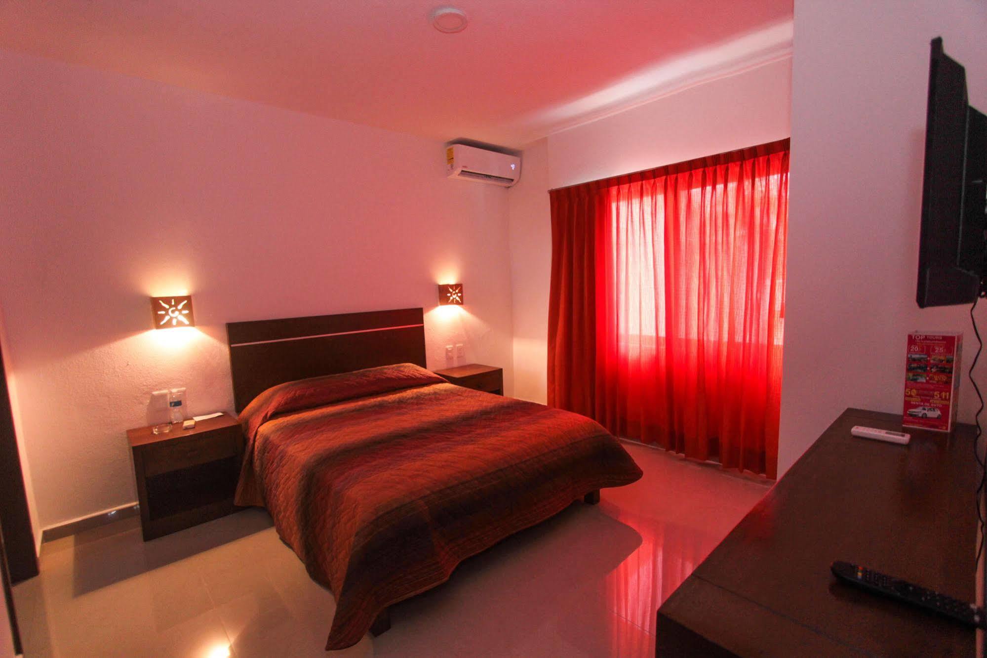 Girasoles Hotel 3*